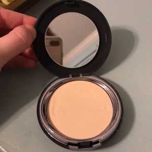 IT Cosmetics Celebration Foundation